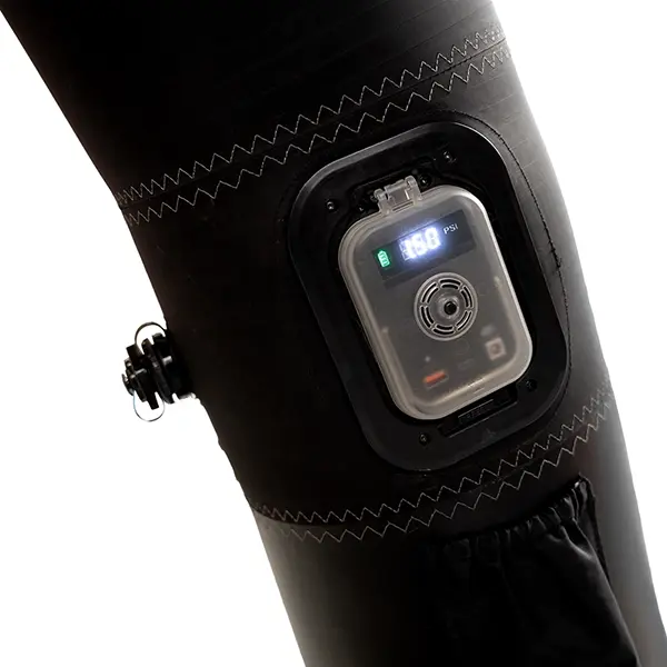 Konstrukcja namiotu stałociśnieniowego 3x3 z bezprzewodową pompką na power bank