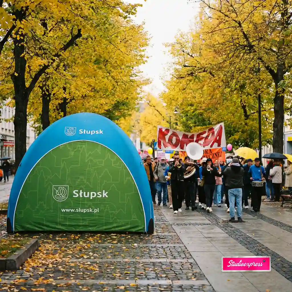 Punkt informacyjny miasta Słupsk na festiwalu Komeda